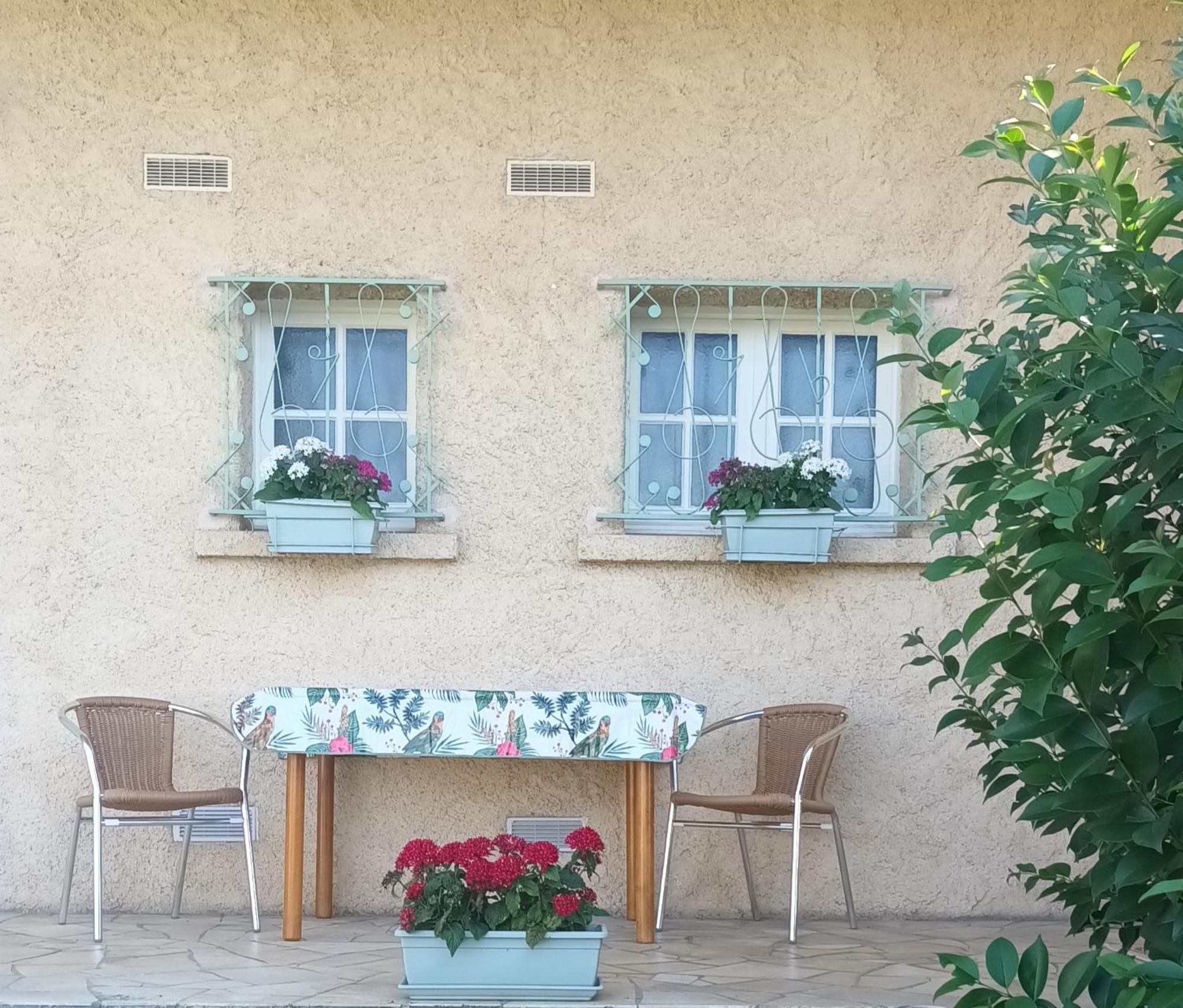 Gentil Coquelicot Leilighet Mirepoix  Eksteriør bilde